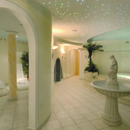 Hotel Hochrain-2